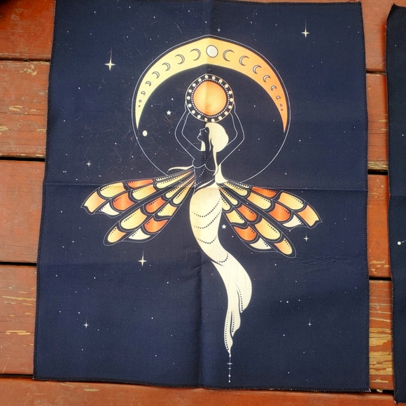 Other - Set of 3 Phases of The Moon Wall Tapestries NWOT